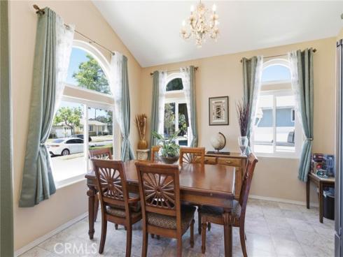 2525 W Olive   Avenue, Fullerton, CA