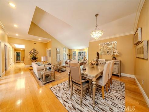 2929 San Juan , Fullerton, CA