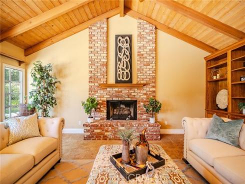 2929 San Juan , Fullerton, CA