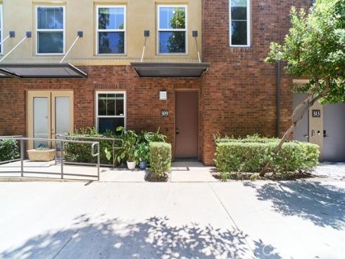 309 Metro Court, Fullerton, CA