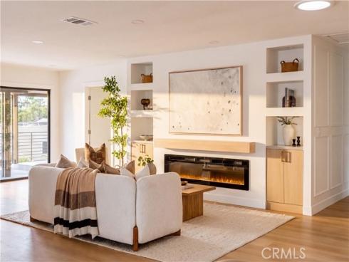 418  Del Monte  , Fullerton, CA