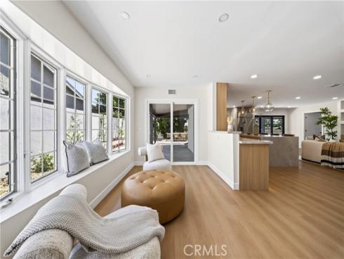 418  Del Monte  , Fullerton, CA