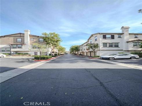 2090 Arnold , Fullerton, CA