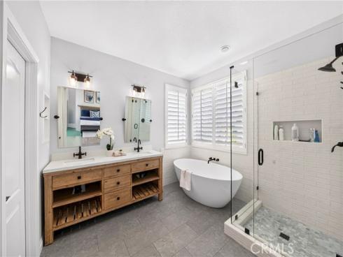 1238  Hampton   Court, Fullerton, CA