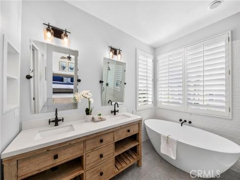 1238  Hampton   Court, Fullerton, CA