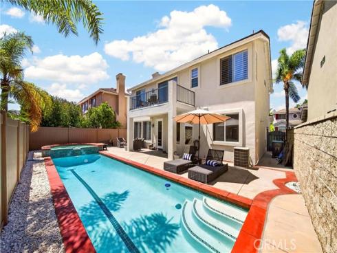 1238  Hampton   Court, Fullerton, CA