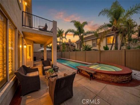 1238  Hampton   Court, Fullerton, CA