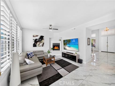 1238  Hampton   Court, Fullerton, CA