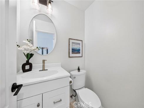 1238  Hampton   Court, Fullerton, CA