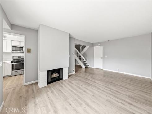 1569 Avenida Selva 201 , Fullerton, CA