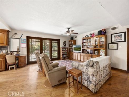 901 Laguna Road, Fullerton, CA