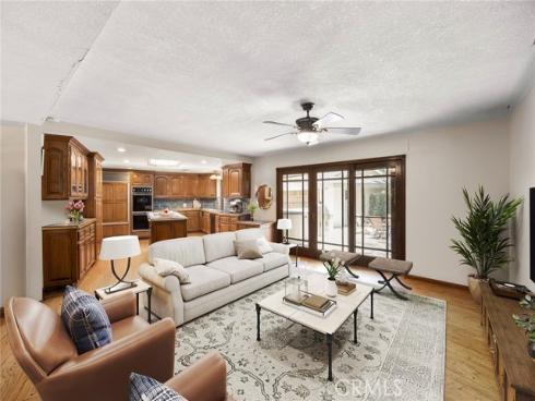 901 Laguna Road, Fullerton, CA
