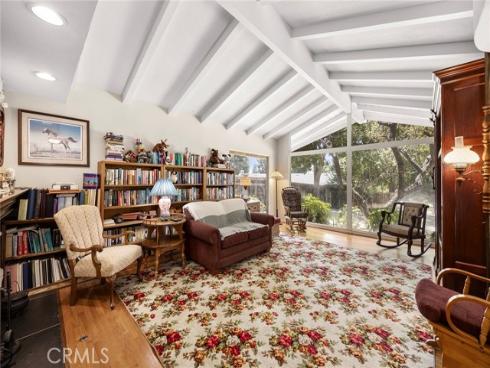 901 Laguna Road, Fullerton, CA