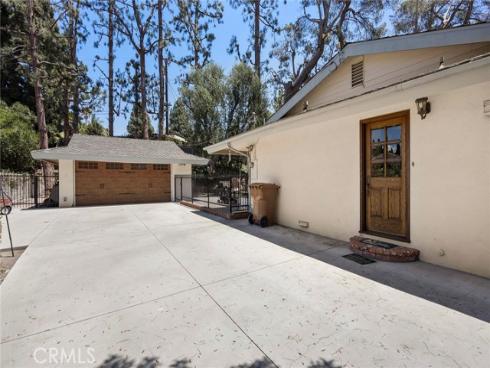 901 Laguna Road, Fullerton, CA