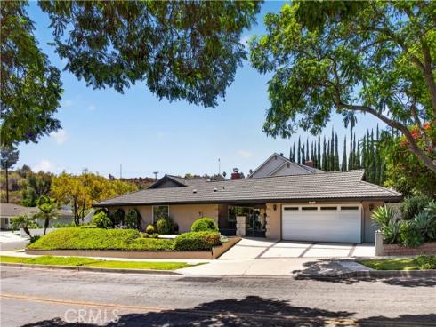 3000  La Travesia  , Fullerton, CA