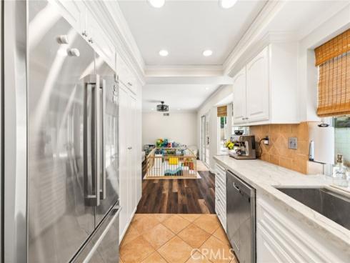 254  Las Riendas  , Fullerton, CA