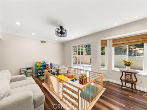 254  Las Riendas  , Fullerton, CA