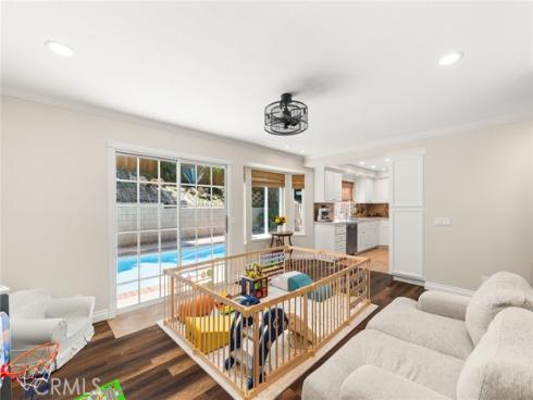 254  Las Riendas  , Fullerton, CA