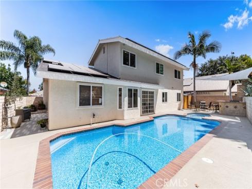 254  Las Riendas  , Fullerton, CA