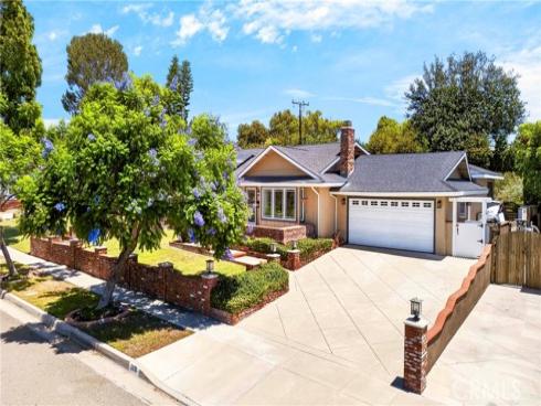 2816  Woodbine   Avenue, Fullerton, CA