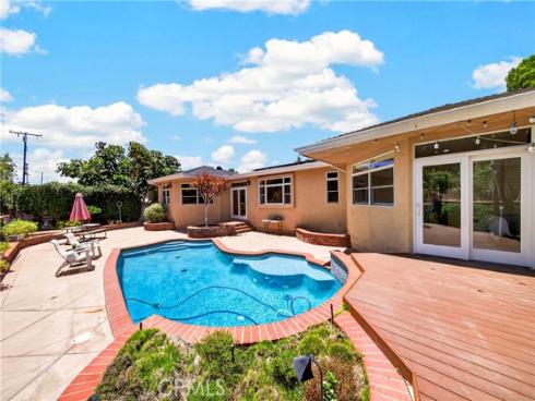 2816  Woodbine   Avenue, Fullerton, CA