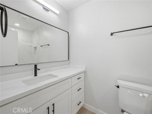 2351  Sutter  242  Way, Fullerton, CA