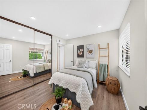 636  Colonial   Circle, Fullerton, CA