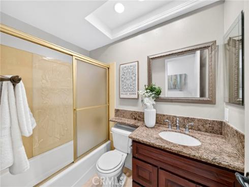 636  Colonial   Circle, Fullerton, CA