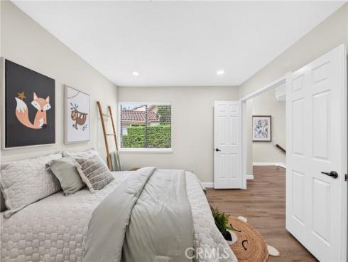 636  Colonial   Circle, Fullerton, CA