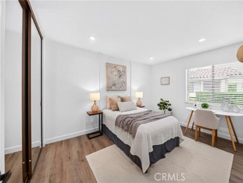 636  Colonial   Circle, Fullerton, CA