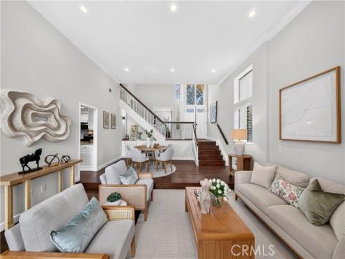636  Colonial   Circle, Fullerton, CA