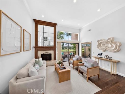 636  Colonial   Circle, Fullerton, CA