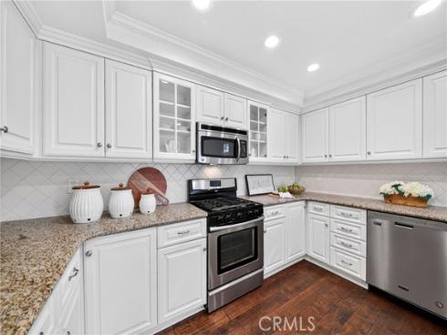 636  Colonial   Circle, Fullerton, CA