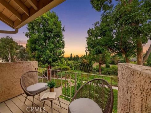 636  Colonial   Circle, Fullerton, CA