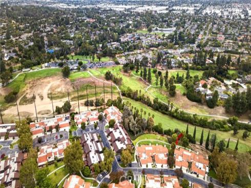 636  Colonial   Circle, Fullerton, CA