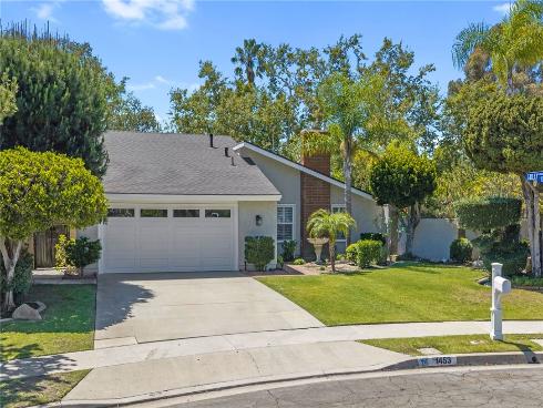 1453 Post , Fullerton, CA