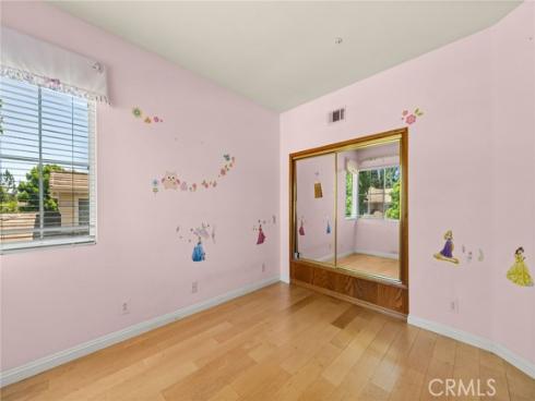 1918  Edinburgh   Way, Fullerton, CA