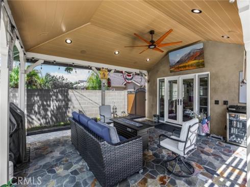 1040  El Mirador   Drive, Fullerton, CA