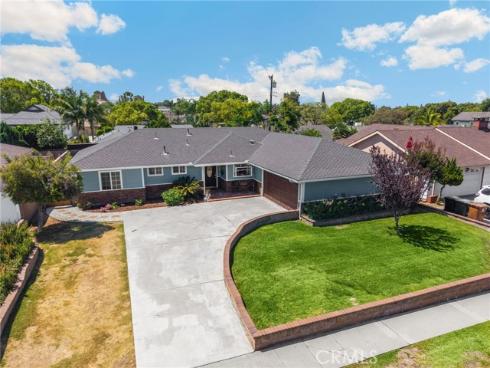 1040  El Mirador   Drive, Fullerton, CA