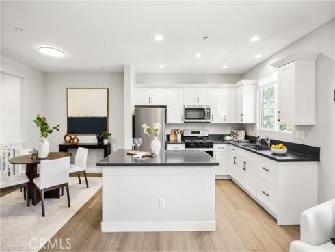 2252 Schlaepfer , Fullerton, CA