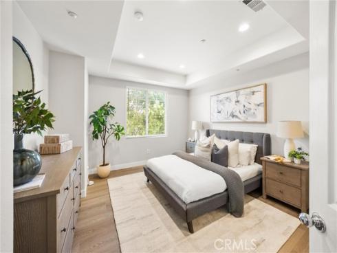2252 Schlaepfer , Fullerton, CA