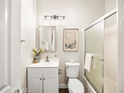 2252 Schlaepfer , Fullerton, CA