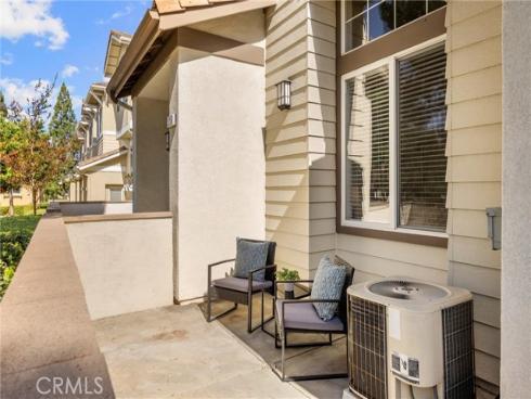 2252 Schlaepfer , Fullerton, CA