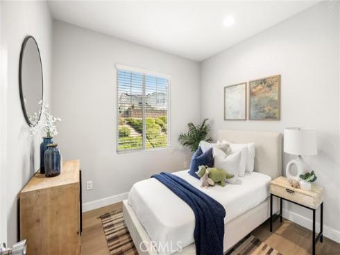 2252 Schlaepfer , Fullerton, CA