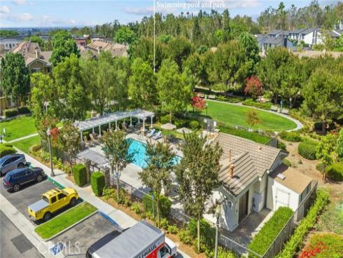 2252 Schlaepfer , Fullerton, CA