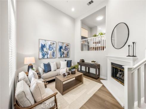 2252 Schlaepfer , Fullerton, CA