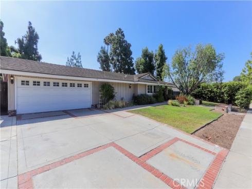 2906 Madonna , Fullerton, CA
