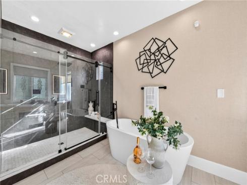 2585 Sunflower , Fullerton, CA