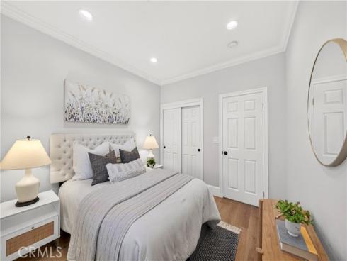 2585 Sunflower , Fullerton, CA