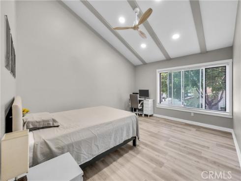 1000 Whitewater , Fullerton, CA
